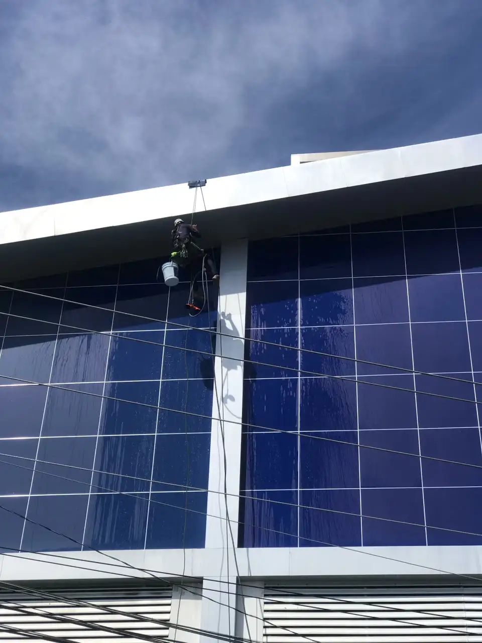 Limpieza de fachadas Alucobond